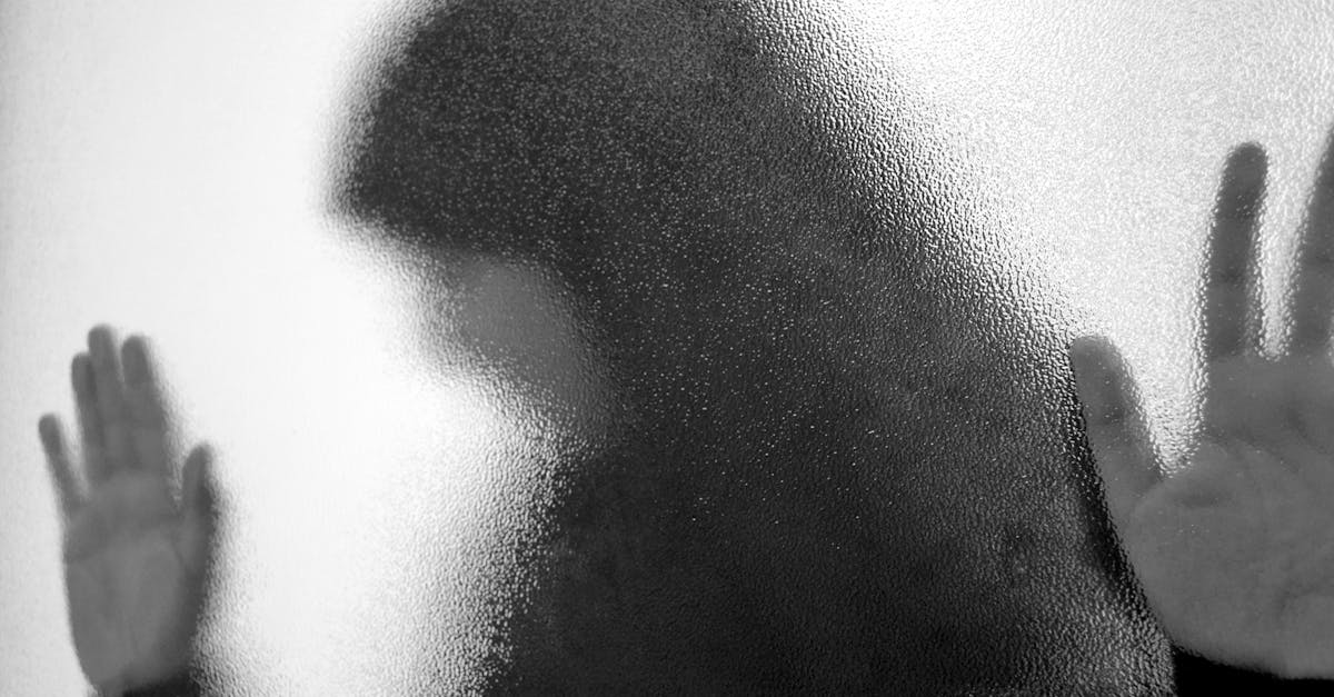 information et ressources sur le sujet délicat du viol, incluant la sensibilisation, le soutien aux victimes et les mesures de prévention.