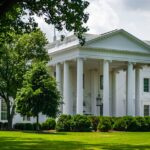 découvrez les menaces de trump envers l'iran et leurs implications géopolitiques dans ce résumé détaillé.