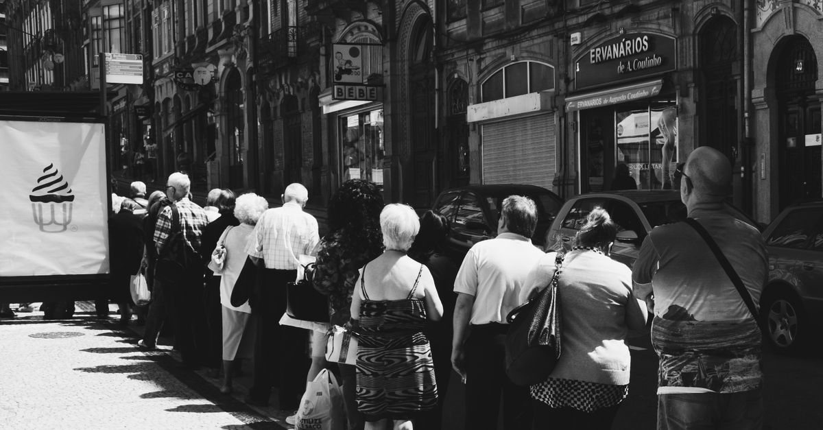découvrez tout sur la queue : définitions, utilisations et significations dans divers contextes.